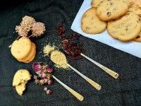 شیرینی کشمشی نرم بازاری