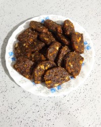 رولت خرما و گردو