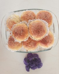 نان کرم دار