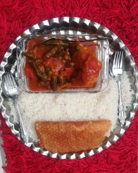 چلو و خورشت بامیه (ناهار دیروز)