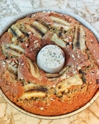 کیک موز و گردوی نسکافه ای