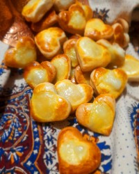 شیرینی مغزدار