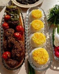 بادمجان شکم پر