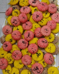 شیرینی خشک