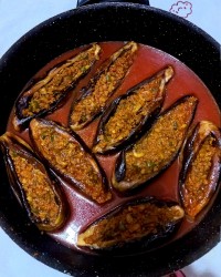 بادمجون شکم پر ورق بزن جان دل عکسا متفاوته