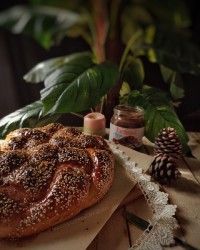 نان ساده برای صبحانه