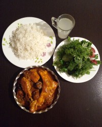 خورشت آلو مرغ زنجانی
