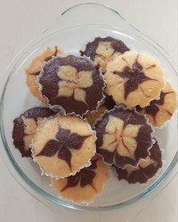 کاپ کیک دورنگ