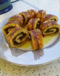 خاگینه رولی..