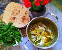 نان پیتا آش رشته