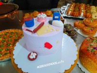 کیک خوشگل و نازبا تاپر های دلبرش