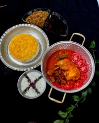 خورشت مرغ و آلو زنجان
