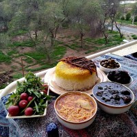 خورشت قرمه سبزی با سیر