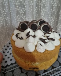 اسفنجی زرده ایی قنادی