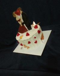 کیک مینیمال عاشقانه