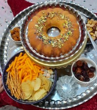 کیک نارگیلی با دستور عالی سمیه جان (مبین و ماتیار)