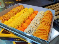 شیرینی سنتی برنجی نون چایی زیتونی بهشتی