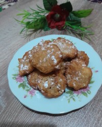 ...پیراشکی سیب و دارچین...