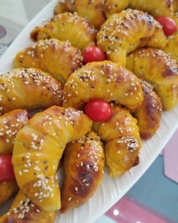 کروسان گوشت و قارچ