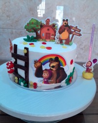 کیک ماشا ومیشا