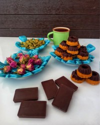 شیرینی برشتوک نخودچی شکلاتی