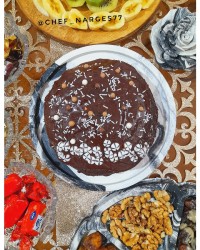 کیک شکلاتی با طعم موکا