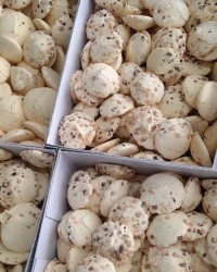 پفکی گردویی پیچ انگشتی سفارشات امروز به وزن ۷۰ کیلو