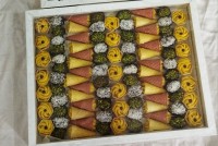 حلوا و خرما سفارشی