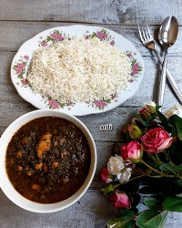 خورش قورمه سبزی