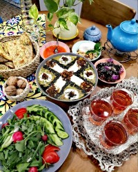 افطار شب پانزده رمضان 402