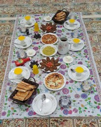 سفره افطار ماه رمضان