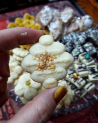 شیرینی برنجی