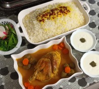 زرشک پلو مرغ زعفرونی