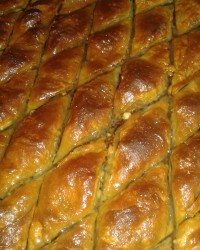 باقلوا گردویی نذر شب قدر