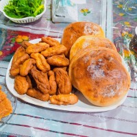 فطیر محلی ،بژی (نان روغنی)