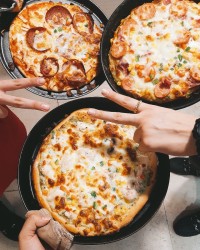 پیتزا دانشگاهی