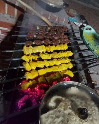 کباب جوجه و چنجه