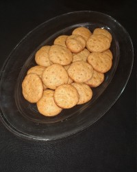 نان محلی توتک