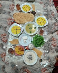 افطار خونه مامان جونم
