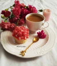 کاپ کیک خامه ای (تقدیمی)