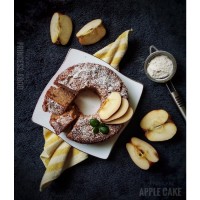 کیک سیب و دارچین