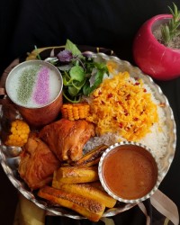 چلو مــرغ وکـدو