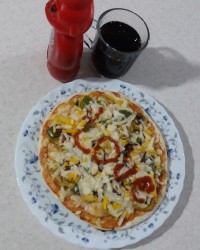 پیتزامرغ وقارچ