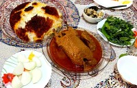 فسنجون با اردک جاتون سبز همراهان گرامی