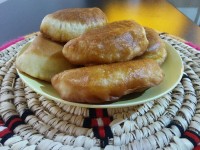 پیراشکی گوشت با خمیر جادویی