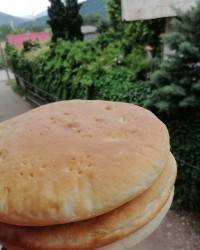 نان گرد ترکمنی