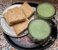 کیک موزی باآب طالبی منوهمسری