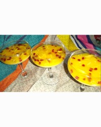 دسرکاستاردیاقوتی