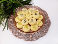 شیرینی قندی