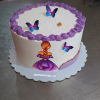 کیک دخترونه به وزن ۳/۳۰۰ با فیلینگ مخصوص